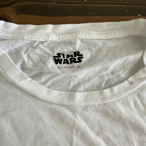 Men’s Star Wars Mandalorian Tee XXL White Red Graphic Short Sleeve Grogu - Picture 2 of 7